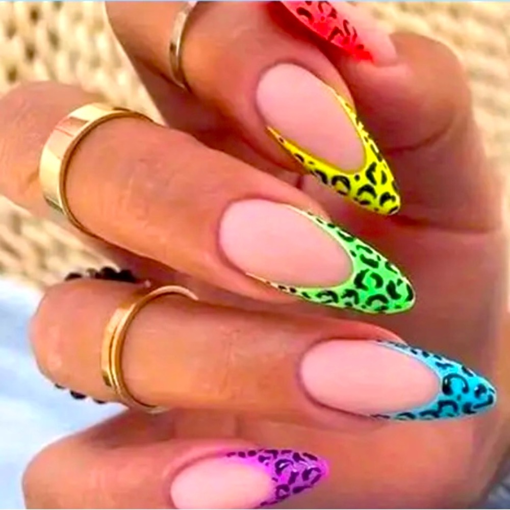 BRAND NEW Press-On Nails